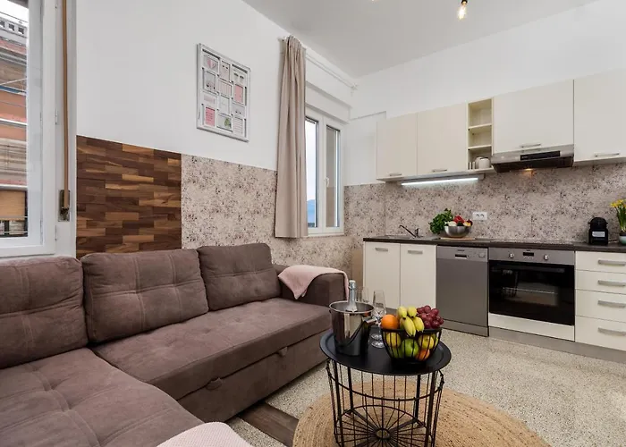 شقة Apartman Altamar